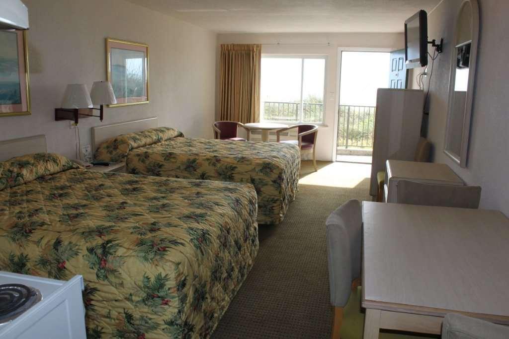 Flamingo Hotel & Tower Panama City Beach Bilik gambar